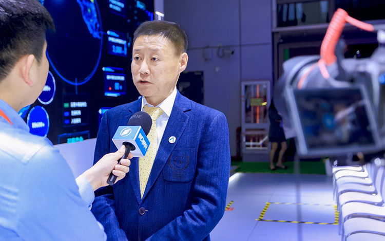 人力资源公司k8凯发(中国)国际高级副总裁段立新接受媒体采访